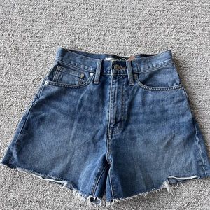 Madewell Mom Jean Short
